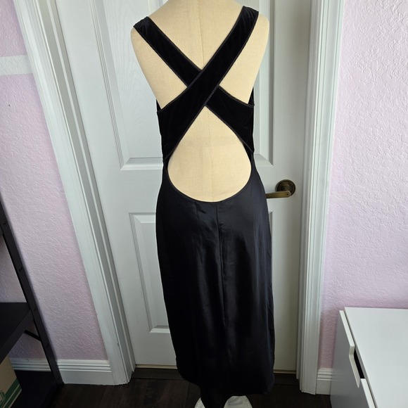 California Dynasty Vtg Black Velvet Satin Nightgown Size L Low Back Lingerie USA - Picture 4 of 9